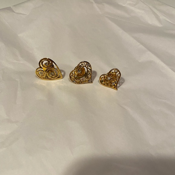 Jewelry - Show the love!! Set of three heart mini pins